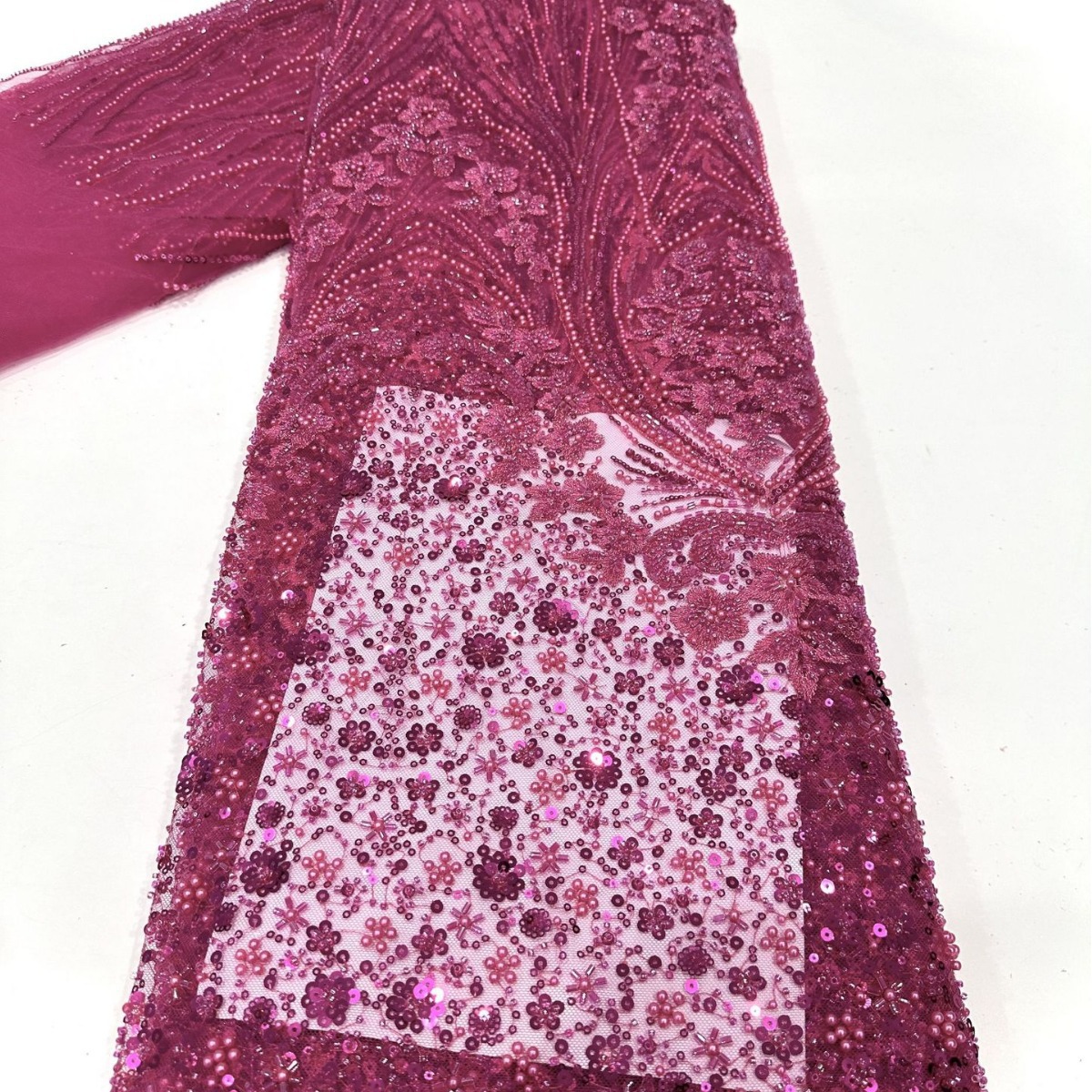 Fabricante nuevo tubo de perlas de industria pesada bordado red rayas flor de ciruela de moda ligera vestido de boda de lujo tela de mujer