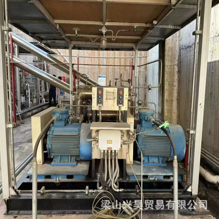 Продается заправка природным газом, сжижение одного сжатого (L-CNG) ползания, установка для заправки СПГ б/у