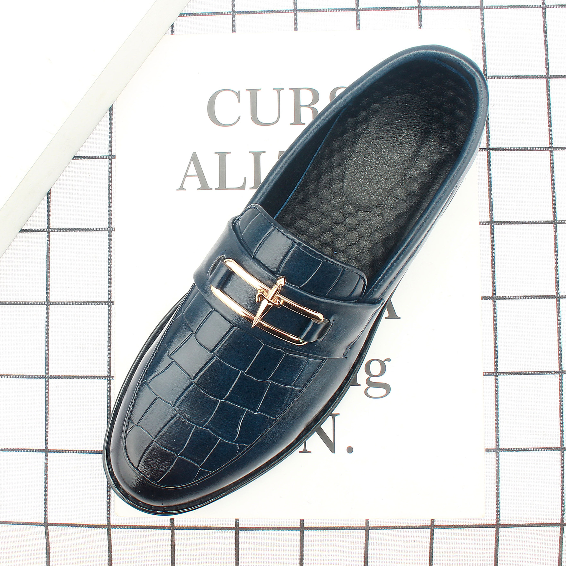 2022�¿�����ƤЬ��ʿ�����ٴ��ָ�ЬӢ����������һ�ŵ���Ь371