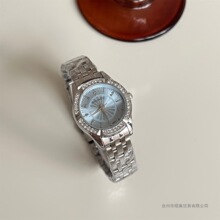 �������{���r���ֱ�Ů�p��С�����¸߼���С�ֱ�W��Ůʿ�����