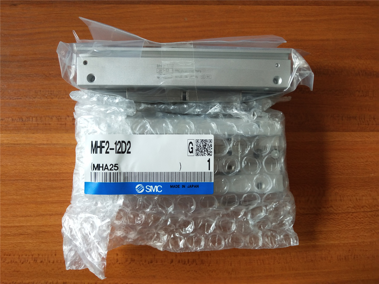 全新原装正品日本SMC平行开闭型气爪 MHF2-12D2 营业所渠道