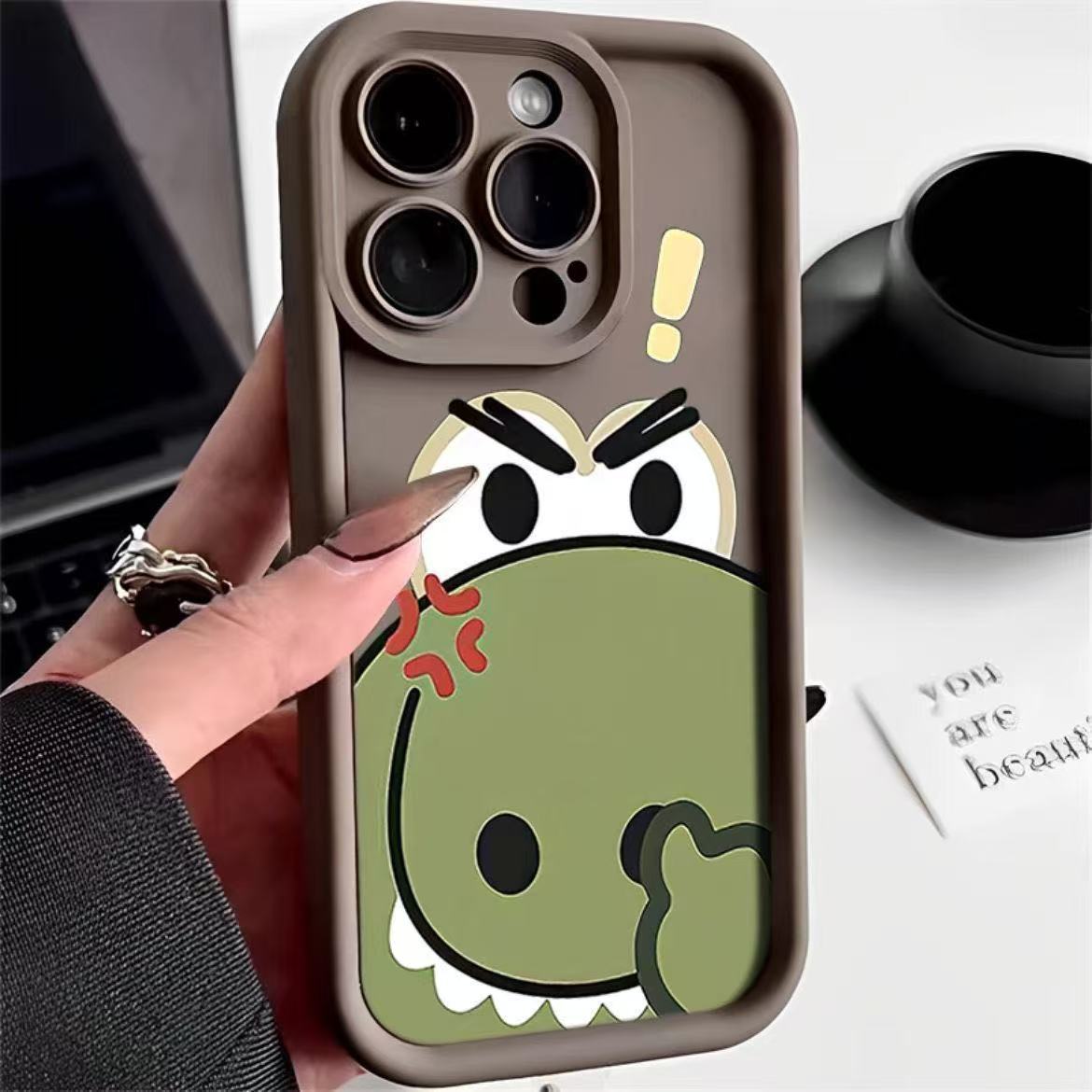 Funda para teléfono con diseño de chica tierna, compatible con iPhone 17 Pro, Apple 15, a prueba de golpes 14, estilo caricatura 13 Pro Max, nuevo modelo 16E.