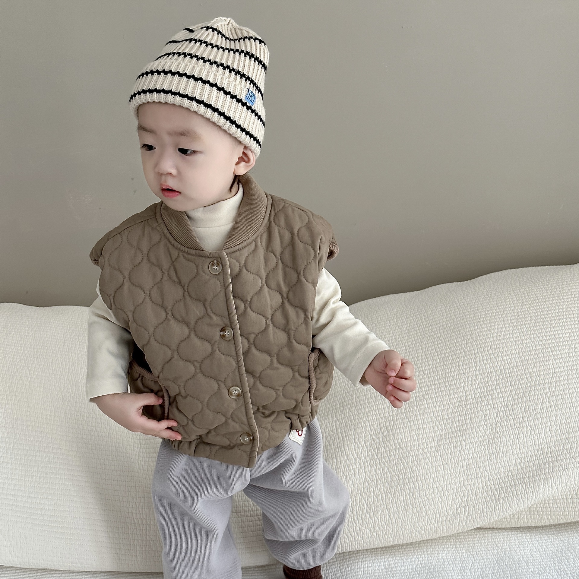 Niños y Niñas ropa de abrigo chaleco bebé Outwear 2023 Otoño e Invierno estilo coreano ropa de bebé Chaleco de algodón