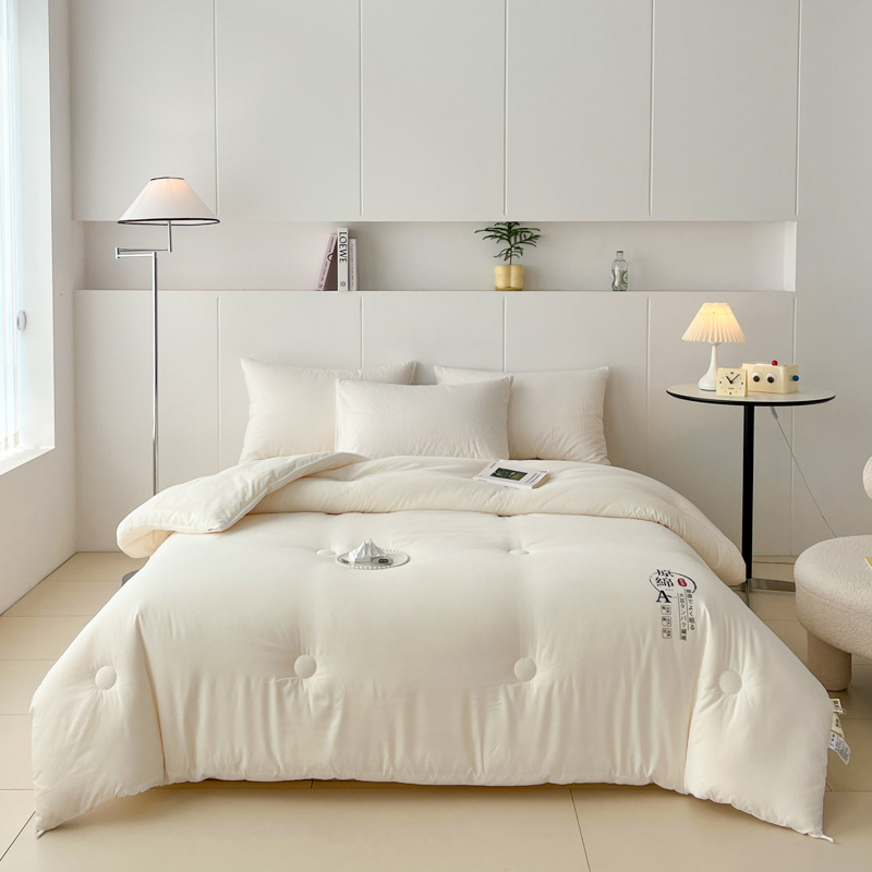 Class A raw cotton soybean quilt spring and autumn quilt summer soybean fiber quilt thickened winter quilt gift is live