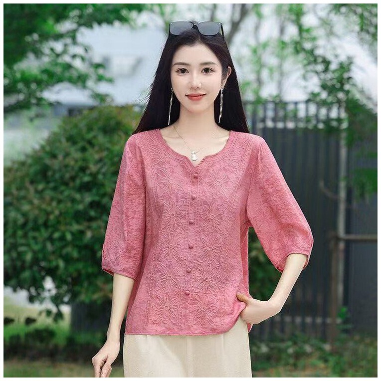 Dropshipping 2025 New Mom's Summer Casual Suit, Stylish Short-Sleeved Retro Printed Shirt for Women
