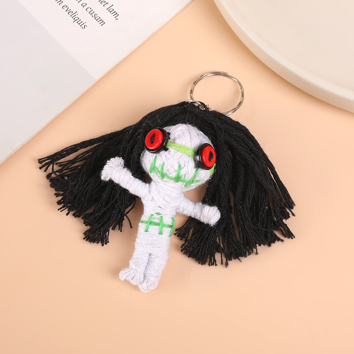 Lana hecha a mano malvada muñeca bruja muñeca decoración navideña ambiente regalo llavero Halloween