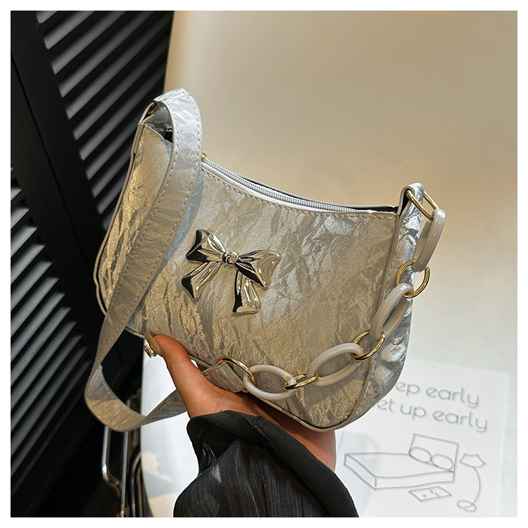 Borsa a spalla elegante con fiocco e catena per donna alla moda_voghion.com