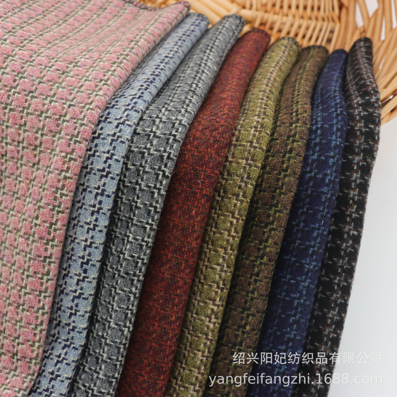 Woolen Yarn-Dyed Woolen Plaid Fabric, Autumn and Winter Wool Woven Brushed Shoes, Clothes and Outwears, Wholesale in Stock Woolen Yarn-Dyed Woolen Plaid Fabric, Autumn and Winter Wool Woven Brushed Shoes, Clothes and Outwears, Wholesale in Stock