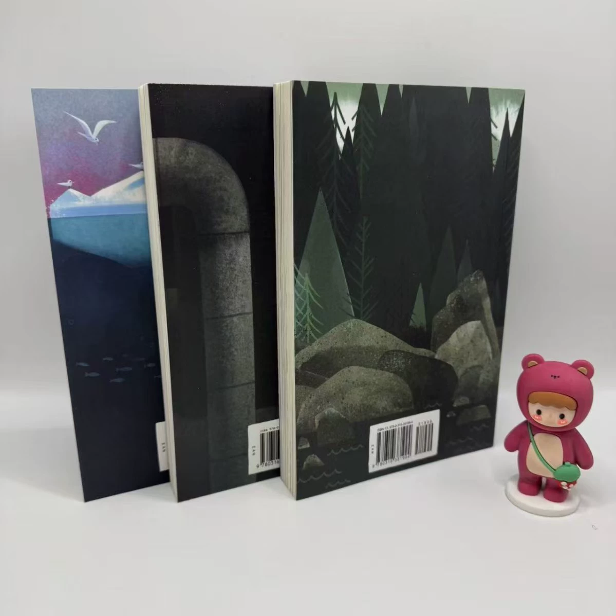 Большой печатный выпуск Desert Island Robot Том 1–3 Полный английский выпуск Peter Brown The Wild Robot