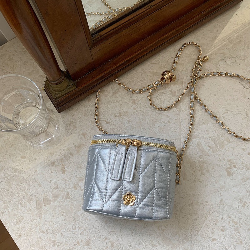 Rhombic Chanel estilo mini cadena bolsa para mujeres 2023 nueva moda verano pequeño cuadrado bolsa todo-juego ins Messenger