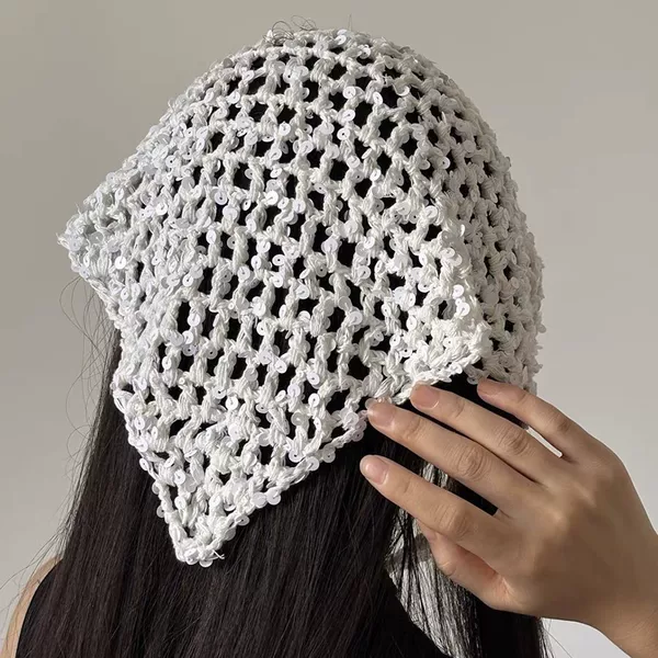 French-Style Retro Knitted Triangle Scarf for Women, Sweet and Cute Artistic Style, Handmade Crochet Flower Headscarf, Trendy Hairband