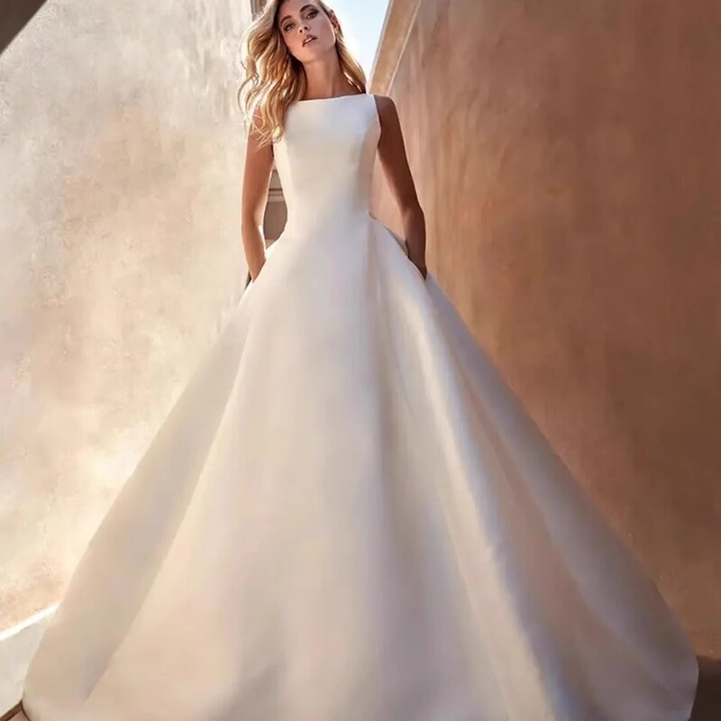 High-Waisted Maternity Light Wedding Dress 2025 New Bridal Satin High-End Simple Retro Tail Dress French Wedding Dress