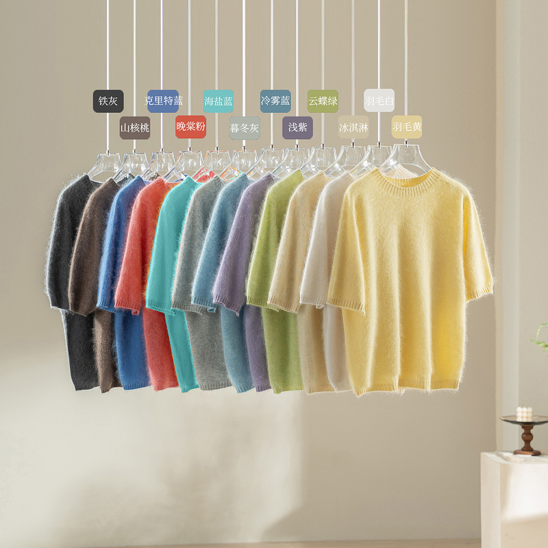 Seamless one-piece round-neck knitted short-sleeve shirt made by the wool brushed fabric treasure factory, 28/2 count, with a gentle and cozy atmosphere