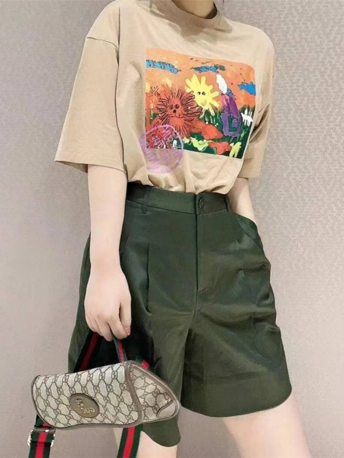 Quần short nữ cạp cao ống rộng dáng suông chất vải mỏng mùa hè — Màu đen