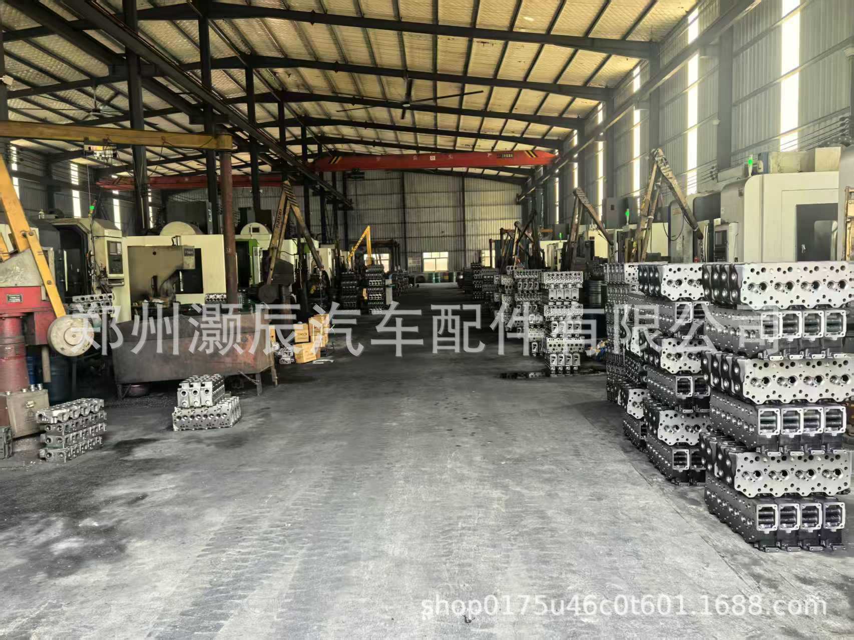 Heavy-duty truck cylinder head assembly MC11/MC13/D2026/D2676 for MAN TGS and TGX, 18T–26T series