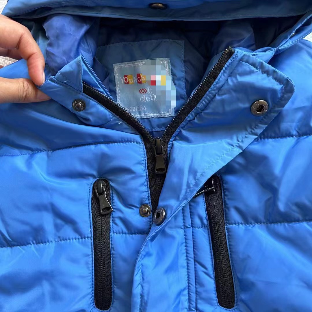 Ropa acolchada de algodón para niños ropa acolchada de algodón de marca europea y americana 24 ropa acolchada de algodón con capucha para niños de invierno nuevos niños