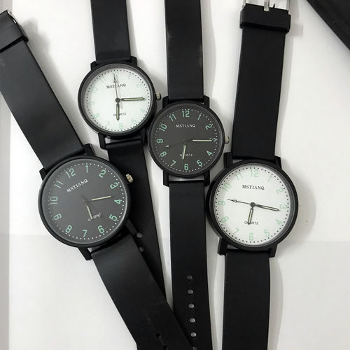 Cool Wind Exam Night Light Women's Simple Trendy Student Instagram Style College Retro Literary Couple's Watch