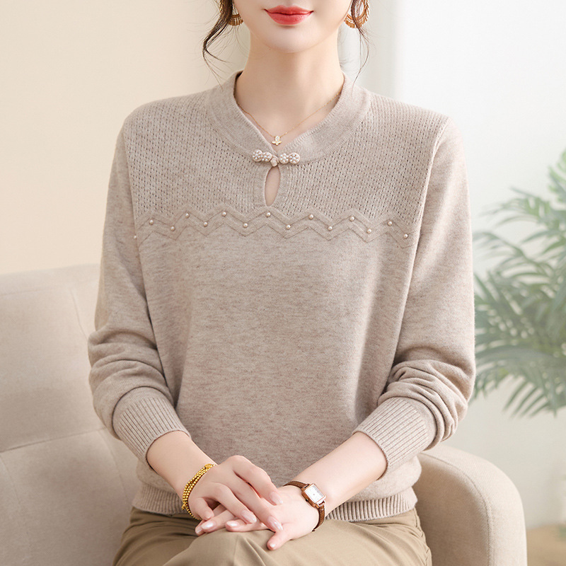Mom's Clothing Spring and Autum New Chinoiserie Knitwears 2025 New Style Age-Reducing Knitwears Middle-Aged and Elderly Women's Autum Tops