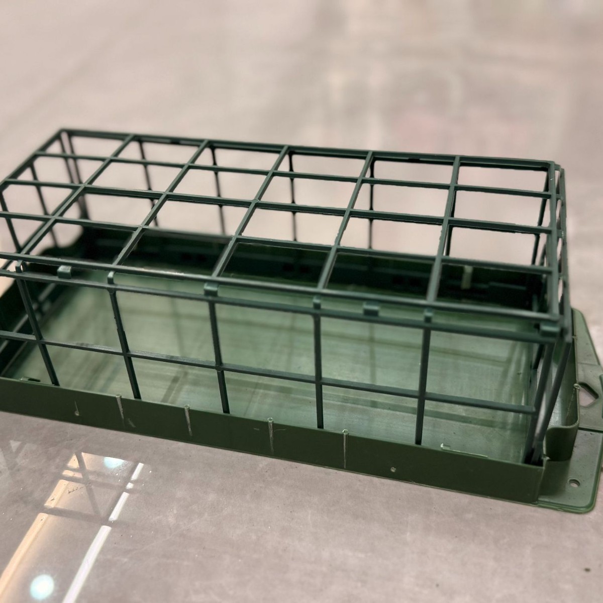 Flores inteligentes Yiwu fábrica directa decoración del flotador coche de la boda plástico verde pequeño cuadrado Ventosa con barro