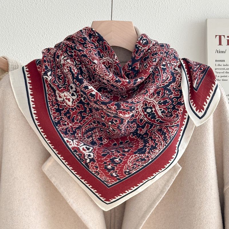 서부 지역 캐슈 꽃-빨간색과 파란색