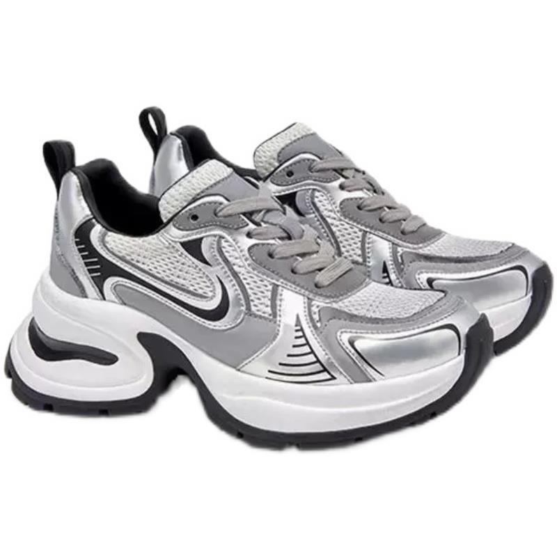 Aumentar la altura de suela gruesa zapatos de mujer verano 2024 nuevo estilo de moda zapatos de malla transpirables zapatos de mujer zapatos deportivos ligeros o casuales