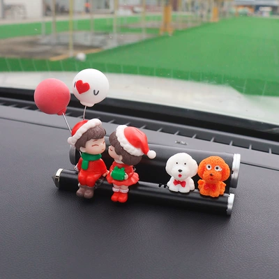 Creative Cute Cartoon Internet Celebre | Nömrəli dayanma kartı - black-couple-christmas-2-dogs-balloons