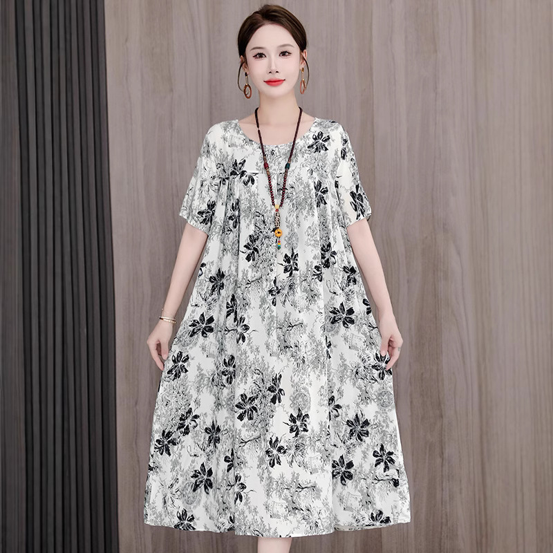 新款中年洋气妈妈棉绸连衣裙女夏季大摆人造棉长裙子婆婆夏装50岁
