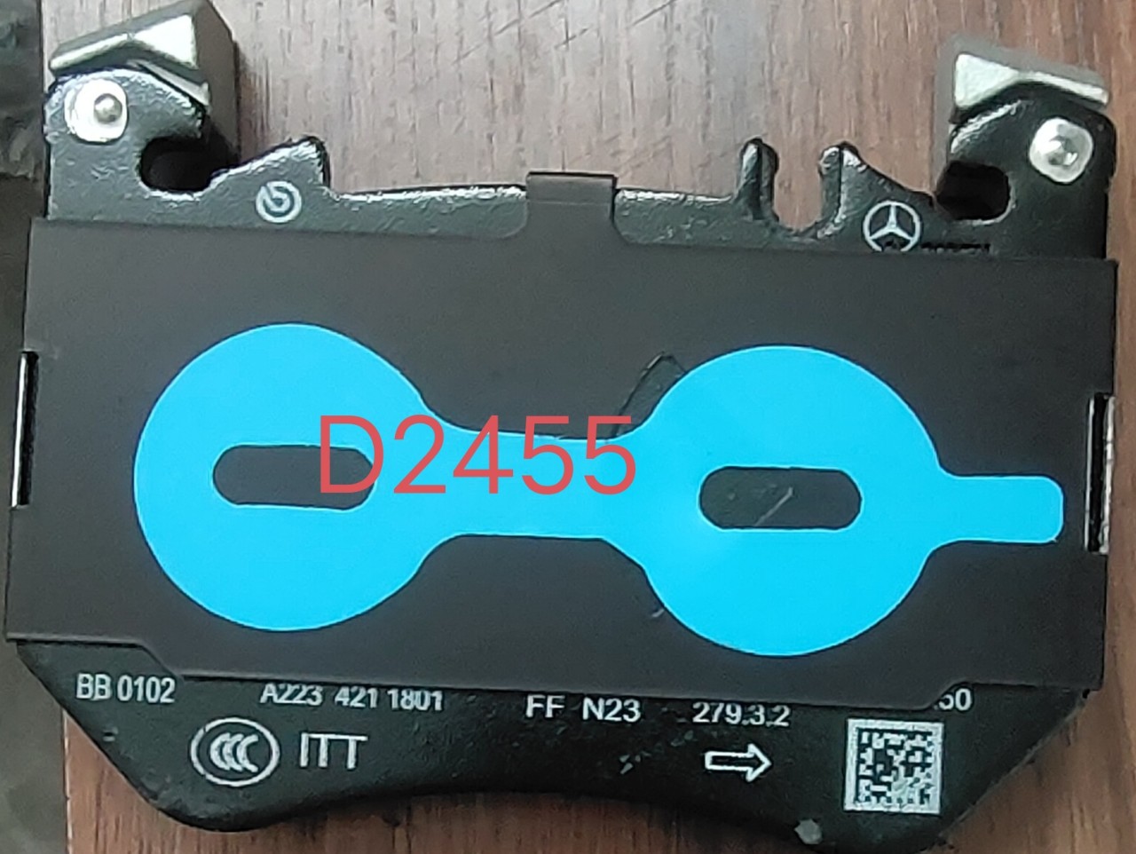 High-quality premium brake pads, suitable for Mercedes-Benz W204 C204 OE:A0004200604