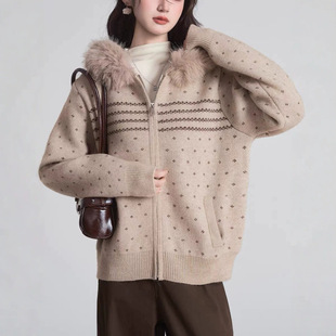 YS�羳�n�挒�ɰٴ��_��ë��Ů�ﶬ�¿��M���u�Bñë�I�Ӻ�ᘿ���