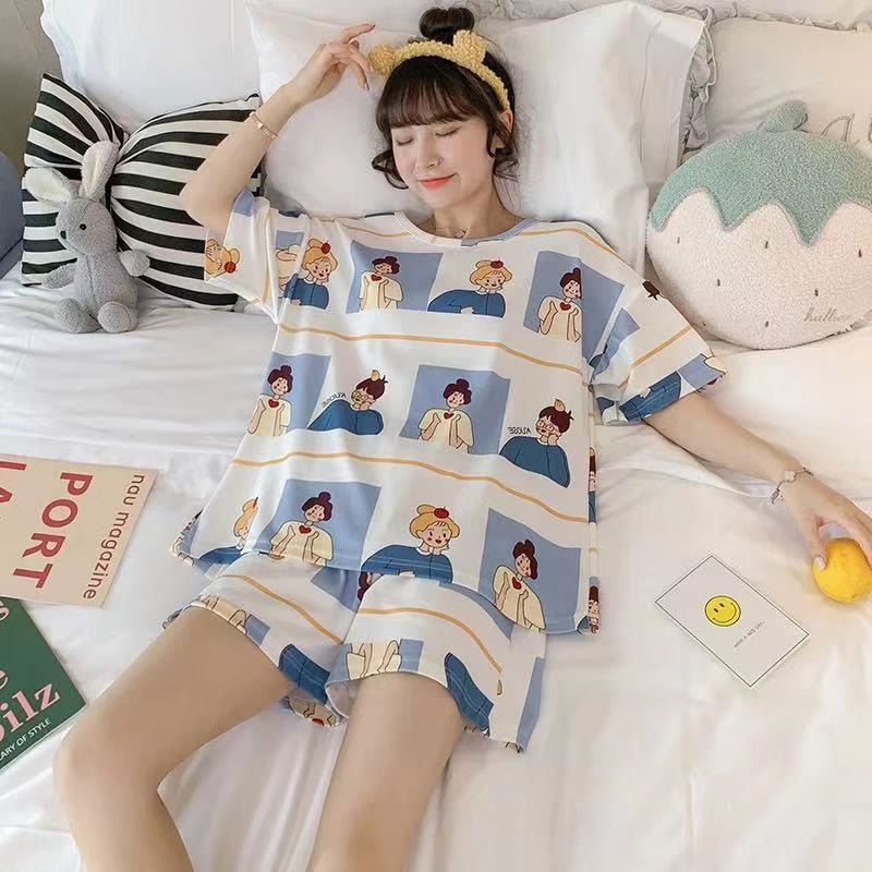 Pijama de mujer de verano de manga corta pantalones cortos delgados en 2025 nuevo conjunto de ropa de casa de dibujos animados de verano para mujeres se puede usar fuera