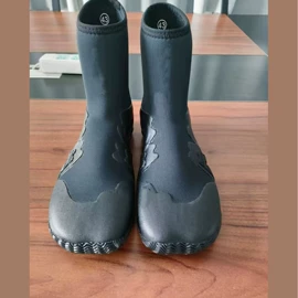潜水用品;溯溪鞋;冲浪帆板