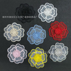 服のパッチは花の服の装飾の刺繍の卸売りの8色の欧根の紗の布を貼って立体のレースの花の刺繍を貼ります。