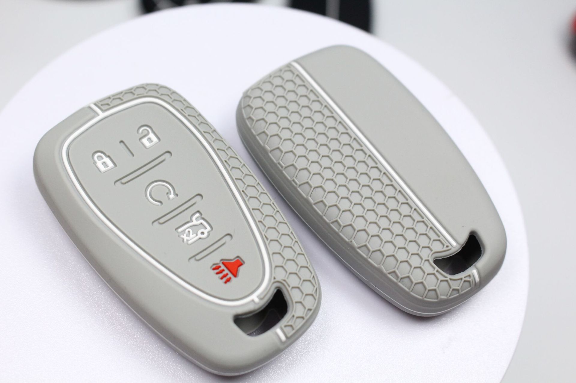 Suitable for Chevrolet New Cruze Malibu XL Cruze Explorer Smart 5-Key Silicone Car Key Bag Cover