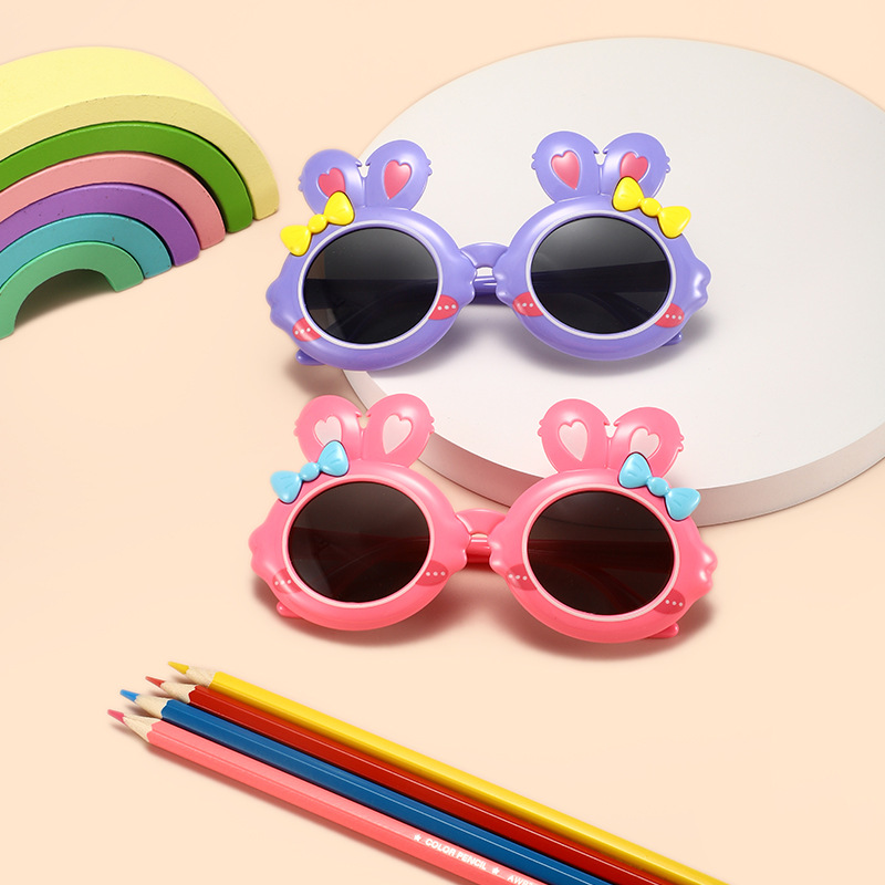 跨境兔子耳朵可爱风宝宝墨镜抖音小红书爆款儿童墨镜户外遮阳镜