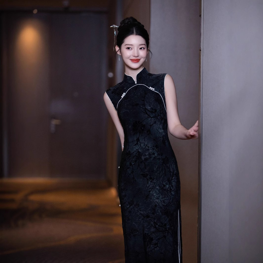 Retro long summer cheongsam sleevless