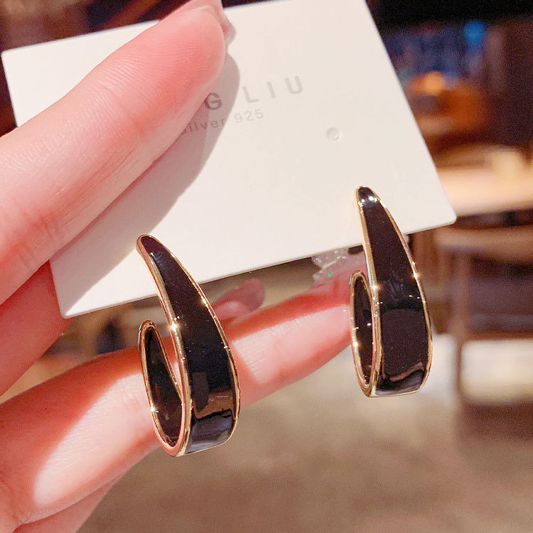 new drip glaze black white U-shaped earrings