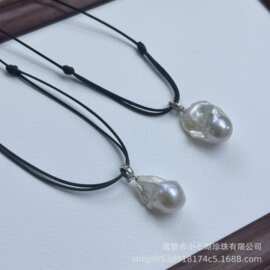 淡水巴洛克简约轻奢万能扣吊坠微微瑕品质正面基本无暇可调节皮绳