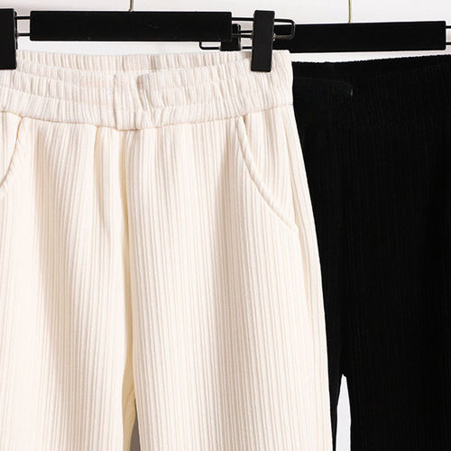 150 Small people wear narrow version wide-leg pants to show their height. Children's spring hanging and all-matching casual nine-quarter straight pants