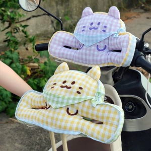 New electric scooter with enlarged and thickened baby-specific anti-collision pads, designed to protect children from head injuries while riding electric scooters; features a cartoon design
