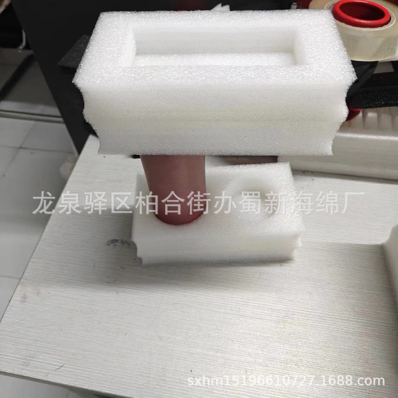 厂家供应黑色白色珍珠棉酒瓶缓冲内衬包装泡沫/瓶子包装