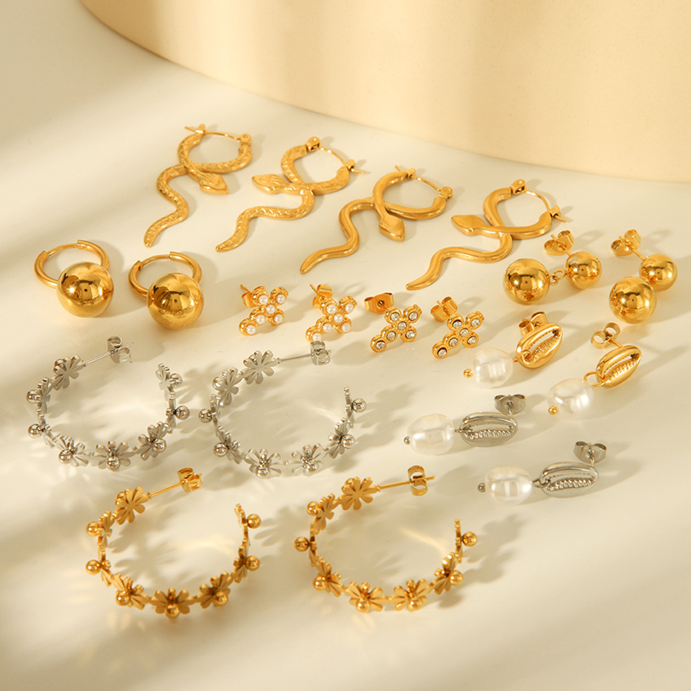 9g Weight Ion Plating (IP) Gold Plating Process 316 Stainless Steel Ear Needle Material 18K Real Gold Plated Plating Material Earrings Classification 1 Pair Quantity Casual Occasion 304 Stainless Steel Material Geometric Pattern Women's Gender Simple Style Style Waterproof Non Tarnish, Plating Craft Ion Plating (IP) Real Gold Plated Geometric Titanium Steel Simple Style Waterproof Non Tarnish Earrings 3