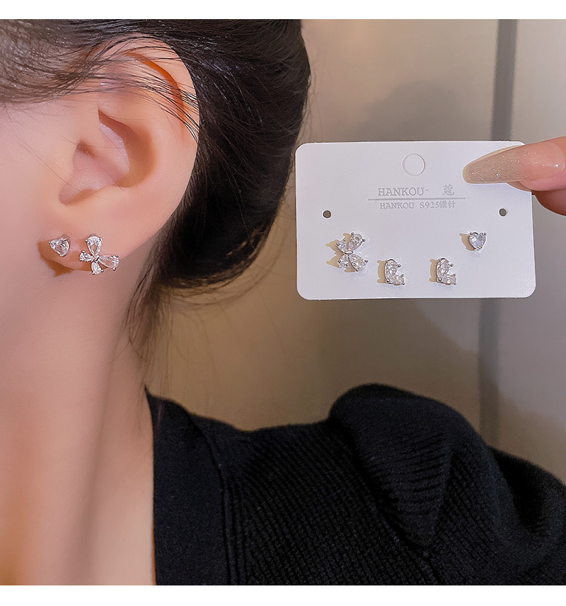 Fashion Heart Shape Bow Knot Copper Inlay Zircon Ear Studs 1 Set