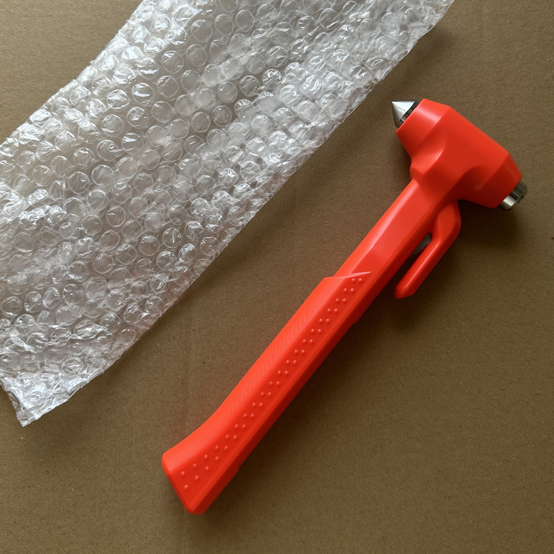 Qìchē – Car Safety Hammer Qəza çəkici - red-without-bracket-bubble-film-packaging
