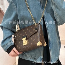 �ؼ�����MBԭ�SƤ�ϻ�carryС̖ţ���]��ˮͰ��б���H��б��μ�
