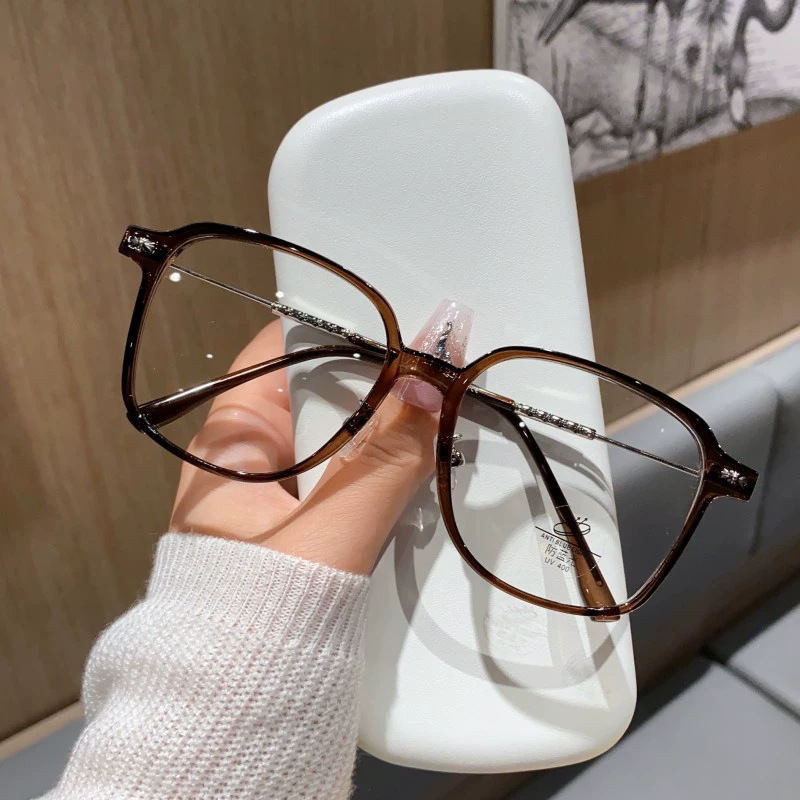Large-frame transparent glasses for short-sighted women, can be equipped with prescription anti-blue light, round face, small glasses frame, anti-blue light, cute