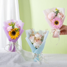 圣诞节玫瑰花康乃馨小花束婚庆伴手礼香皂花生日女生闺蜜