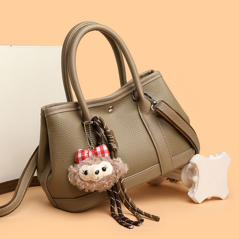 2025 New Trendy Women's Designer Handbag Luxury Minimalist Commuter Tote Shoulder And Crossbody Bag - Thumbnail 6