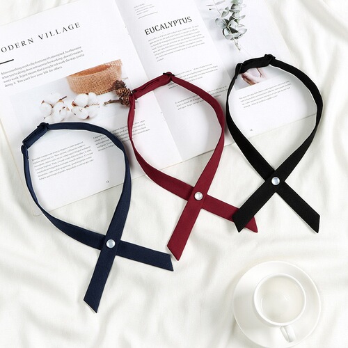 Thai school uniform accessories: Plain red and black bow tie for girls, cross-shaped necktie, Thai-style JK uniform decoration.