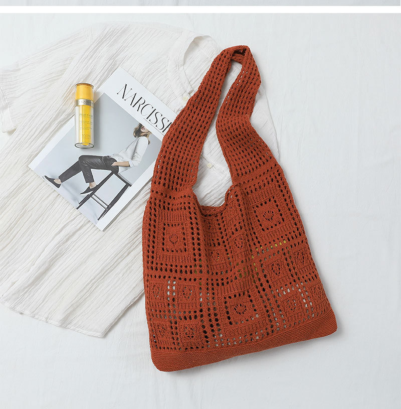 Women's Medium Knit Solid Color Basic Hollow Bucket Open Shoulder Bag display picture 8