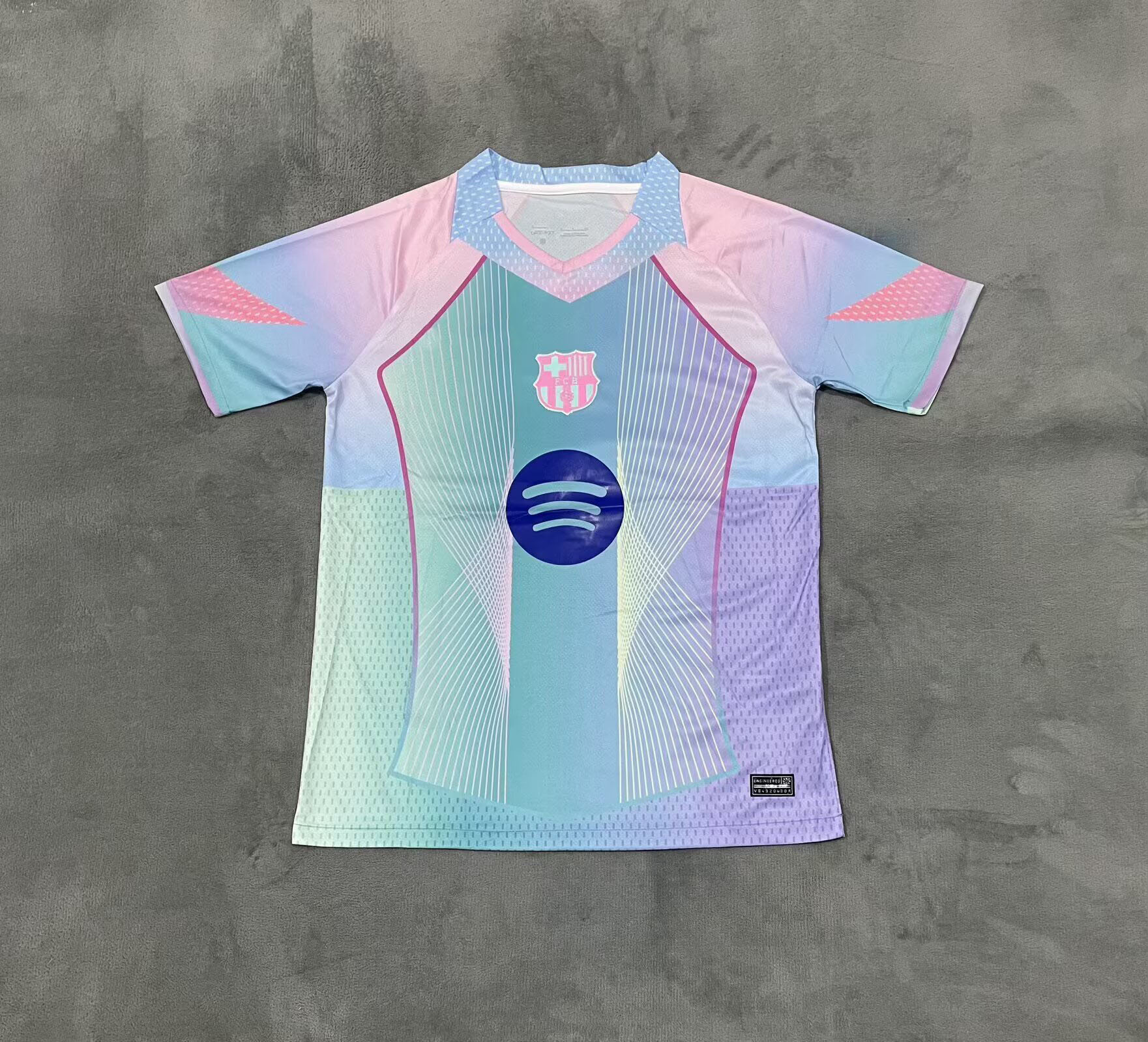 25-26 Fabricante especial de ropa de fútbol venta directa de una camiseta de malla camiseta de mangas cortas ropa de fútbol deportiva